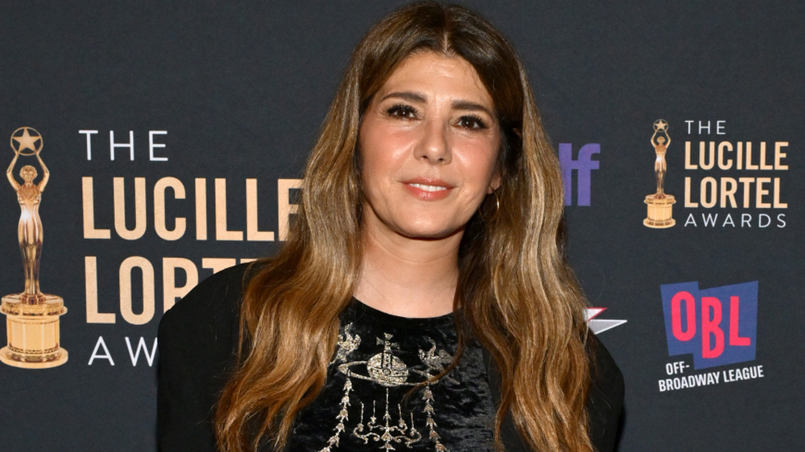 Les cheveux de Marisa Tomei semblent à 60 ans - voici pourquoi c'est si impressionnant