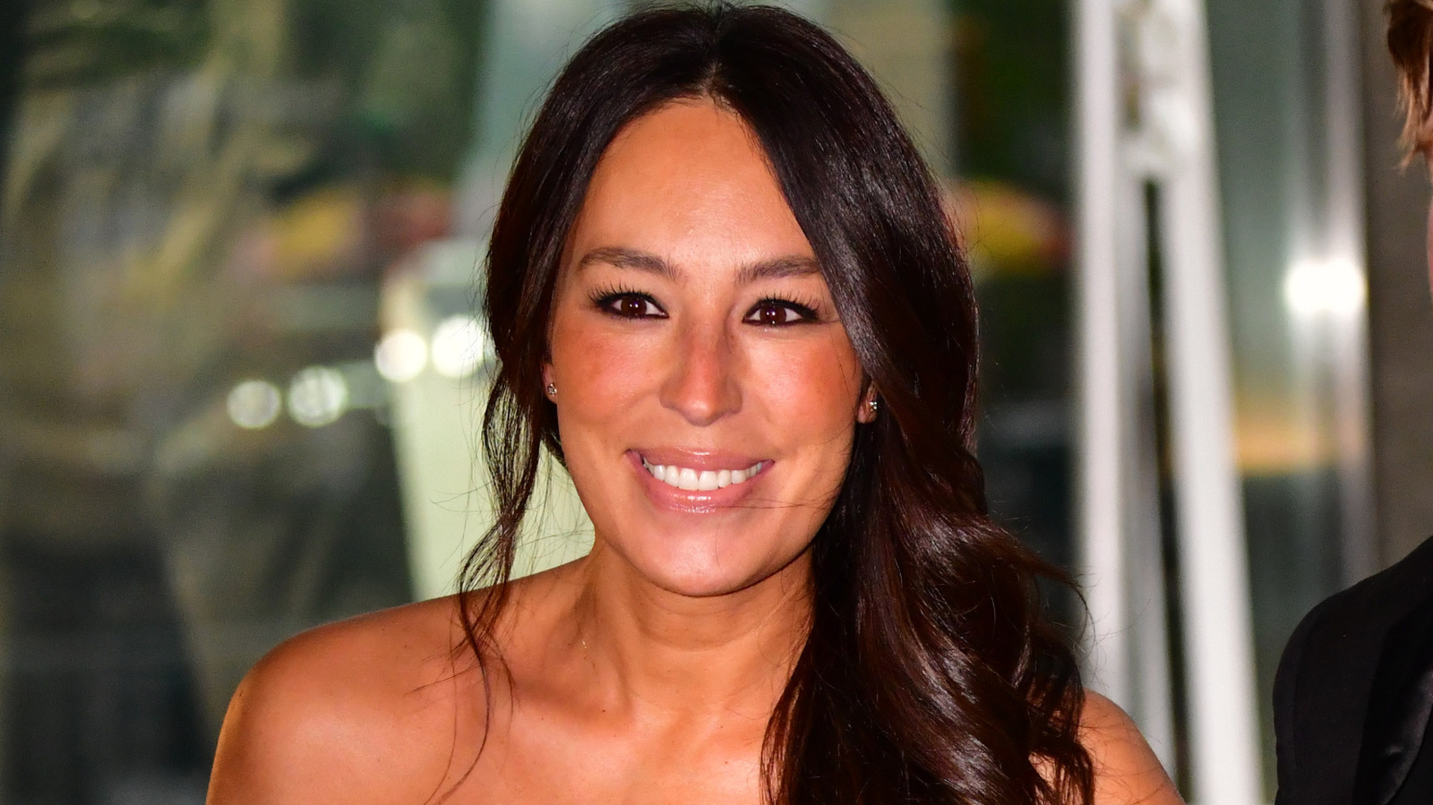 Les cheveux naturels de Joanna Gaines sont tellement différents de ce que nous voyons à la télévision
