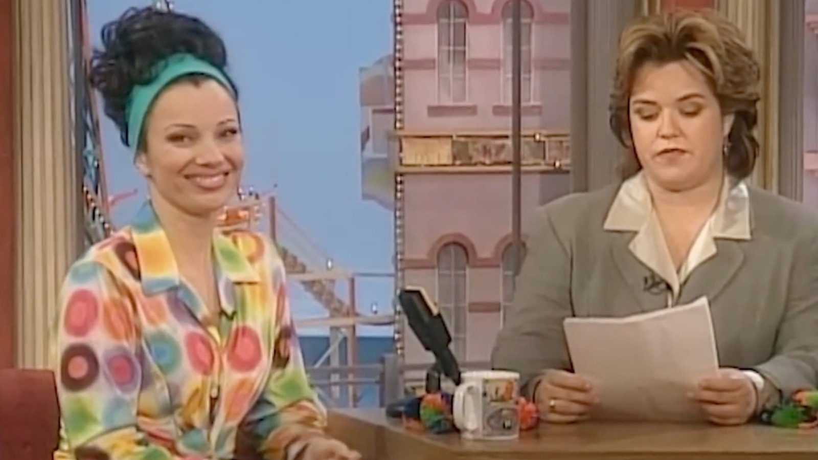 Les looks les plus emblématiques de Fran Drescher de la nounou