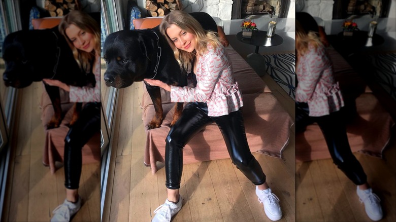 Natasha Bure en 2018 avec Rottweiler