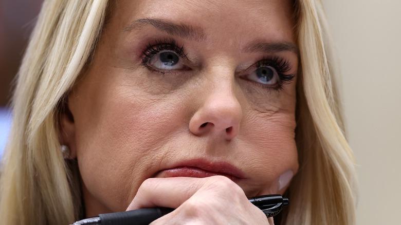 Pam Bondi au tribunal