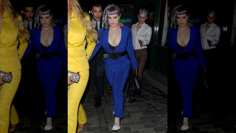 Kelly Osbourne vue arriver à la discothèque Box à Soho après avoir assisté aux LGBT Awards le 17 mai 2019 à Londres, en Angleterre.