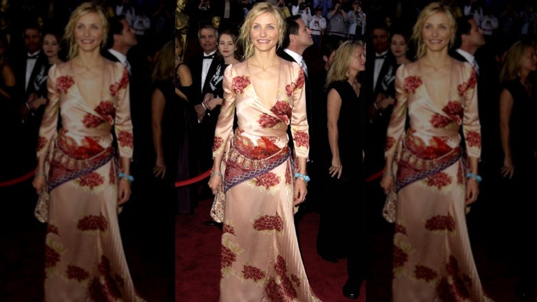 Cameron Diaz arrive aux Oscars 2002