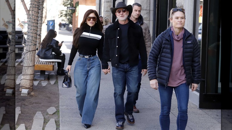 Lauren Sánchez et Jeff Bezos sont vus dehors le 24 décembre 2025 à Aspen, Colorado (2025)