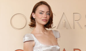 Les rumeurs d&rsquo;affaire qui hantent le mariage d&rsquo;Emma Stone