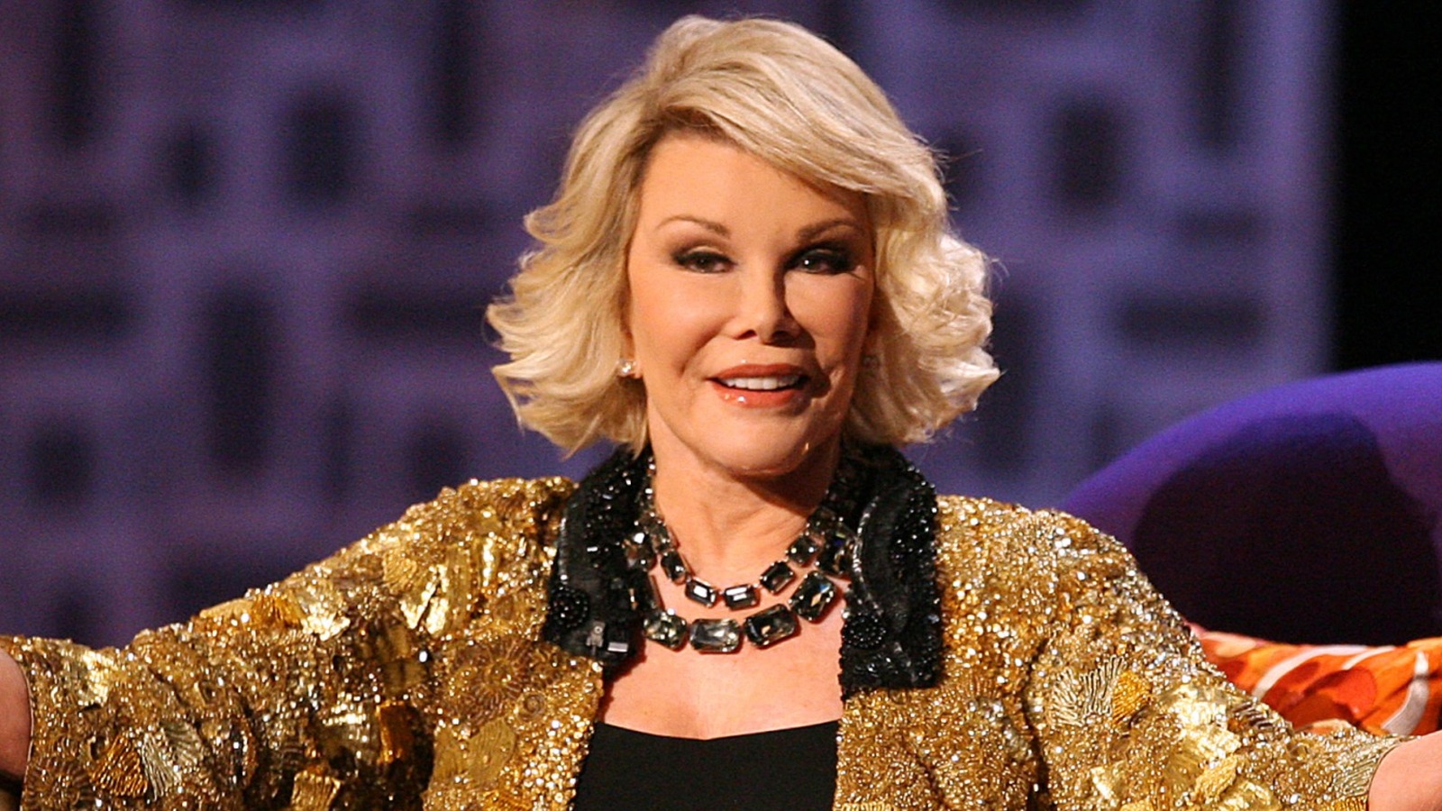 Les coiffures les plus emblématiques de Joan Rivers prouvent que vous pouvez devenir encore plus fabuleux en vieillissant