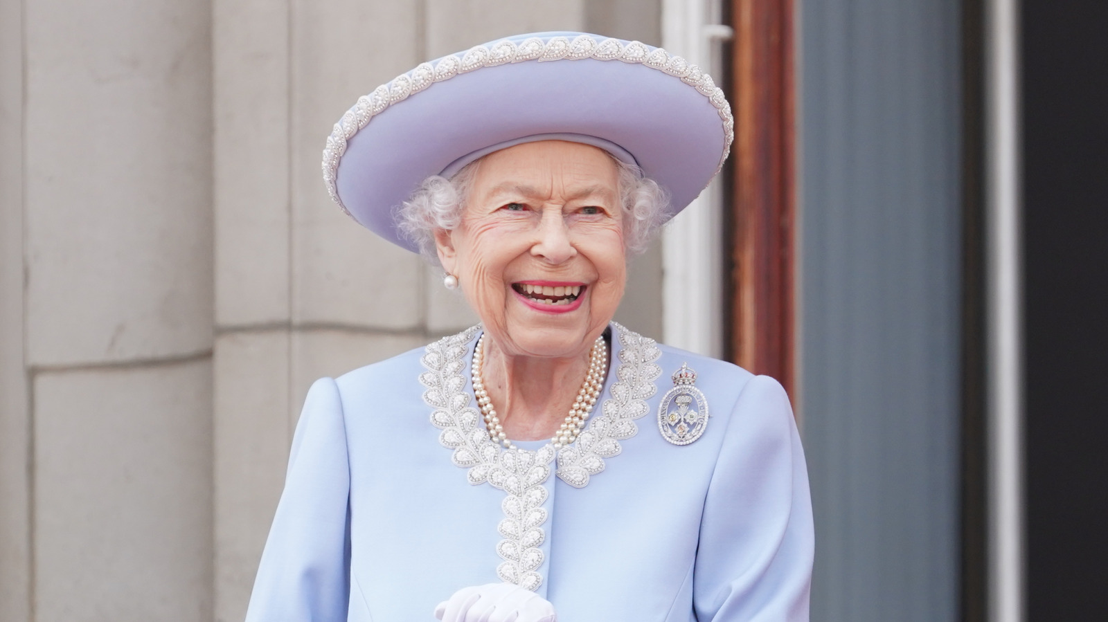 Les sentiments personnels de la reine Elizabeth concernant les essayages de vêtements ont rendu difficile son habillage