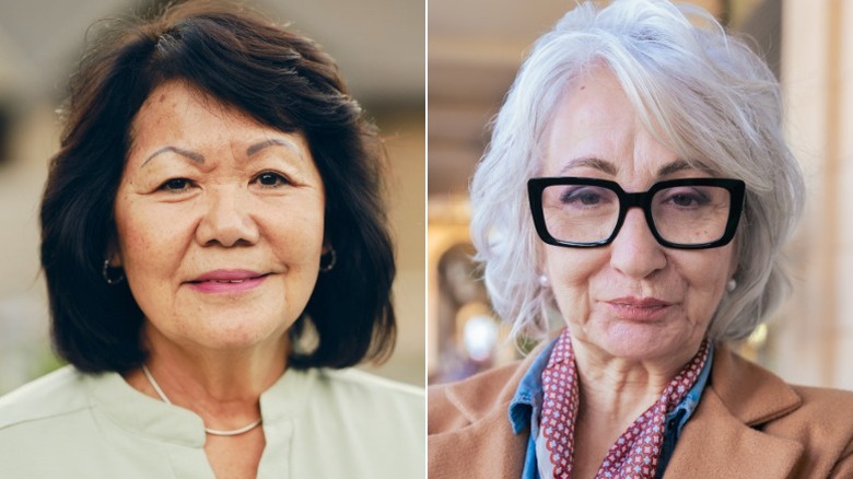 Deux femmes plus âgées avec une frange et des carrés sur le côté