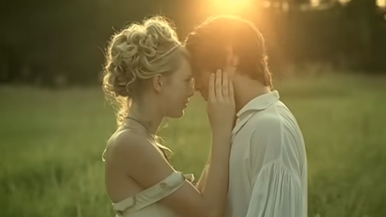 Taylor Swift dans le clip de Love Story