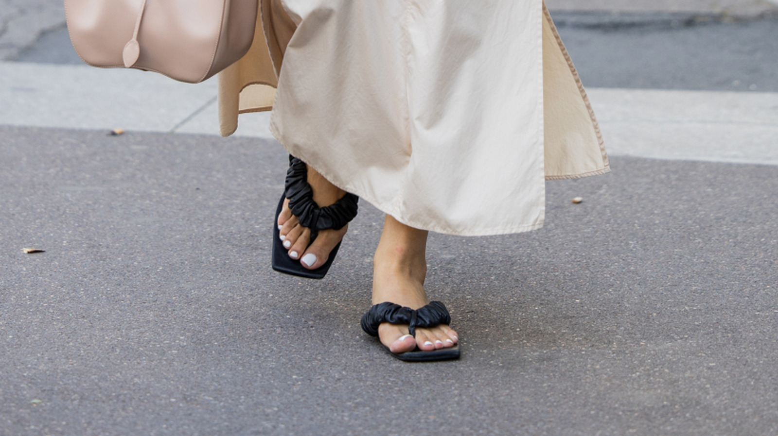Les tendances sandales 2026 parfaites pour les femmes plus âgées à porter tout l’été
