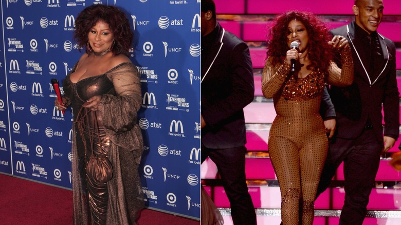 Chaka Khan sourit en portant une robe bronze / Chaka Khan chante en portant une combinaison marron
