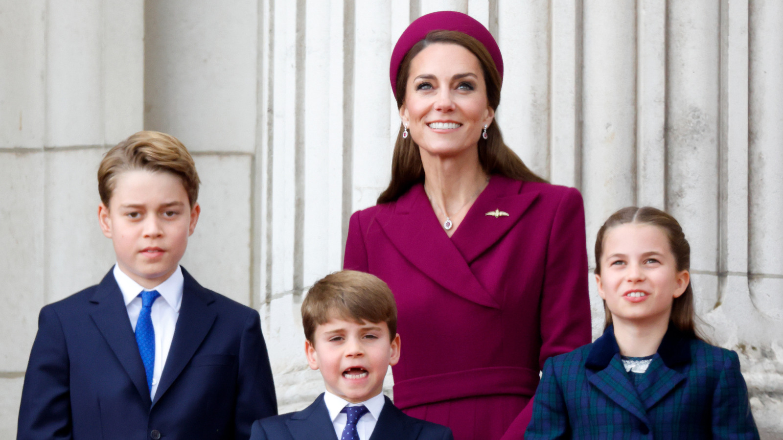 8 jolis clichés de Kate Middleton et de ses 3 enfants qui montrent leur amour