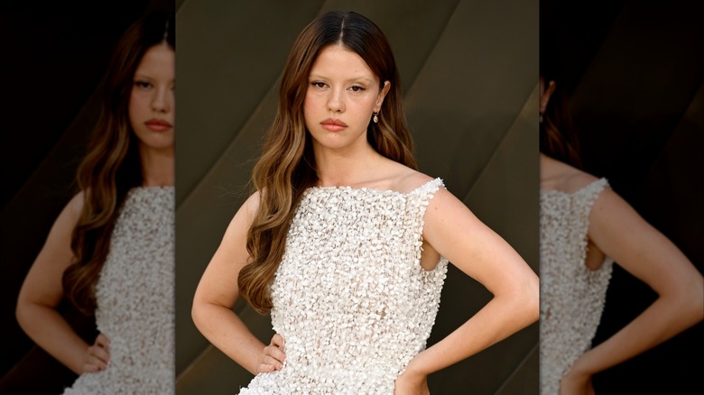 Mia Goth à la première à Londres de 