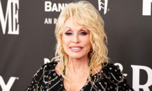 Les douces photos de Dolly Parton et de ses nombreux frères et sœurs sont rares – voici les meilleures