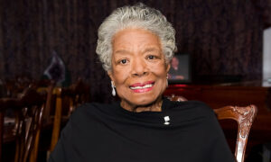 Citation du jour par Maya Angelou : « L&rsquo;amour ne reconnaît aucune barrière… »