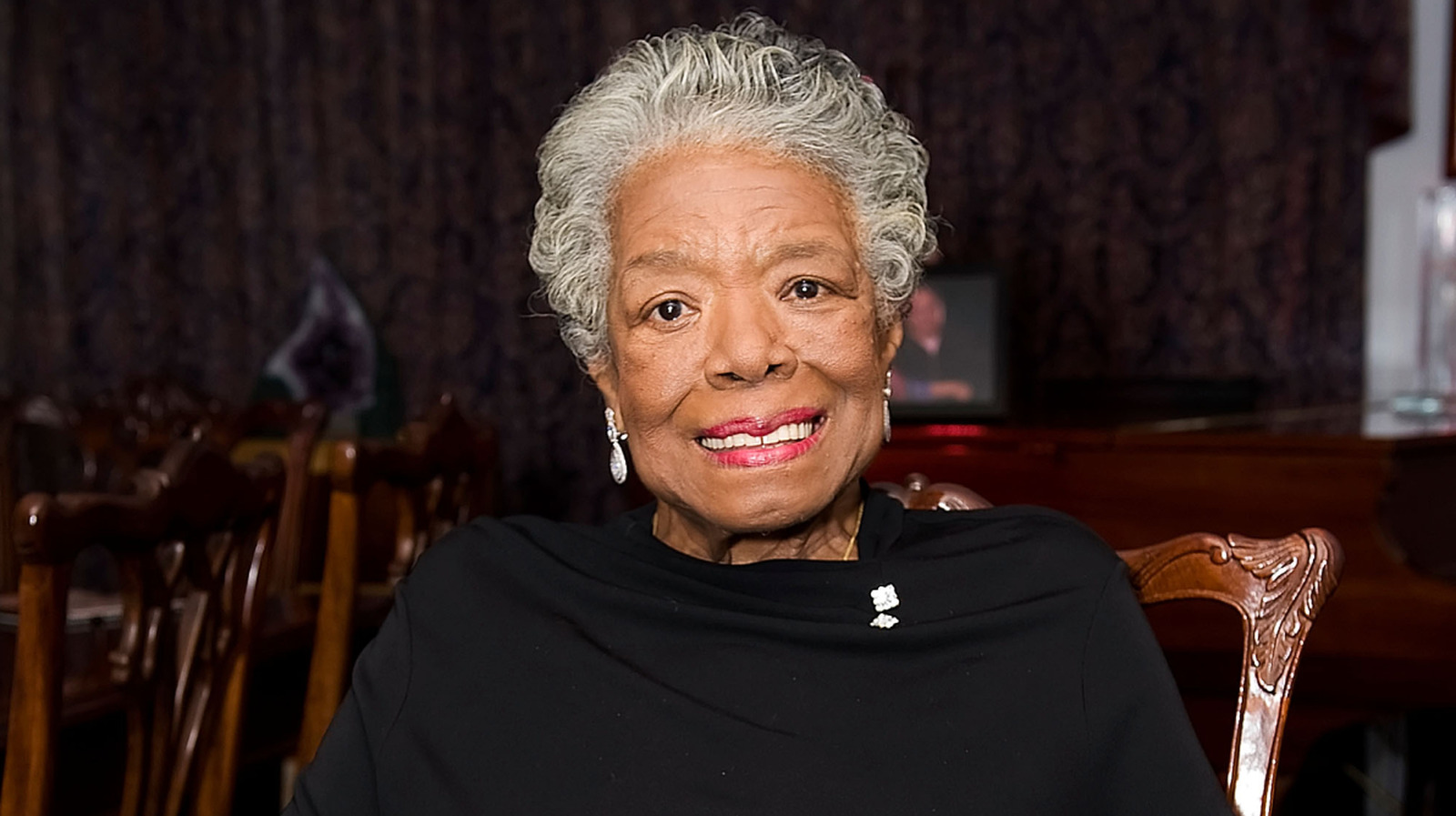 Citation du jour par Maya Angelou : « L'amour ne reconnaît aucune barrière... »