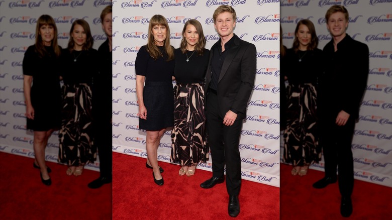 Terri, Bindi et Robert Irwin au Blossom Ball