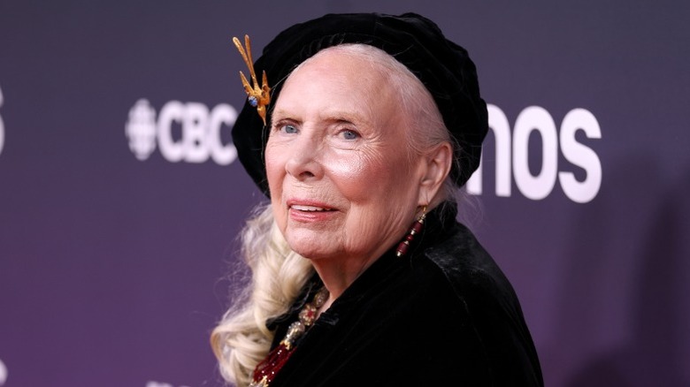 Joni Mitchell lors d'une remise de prix en 2026