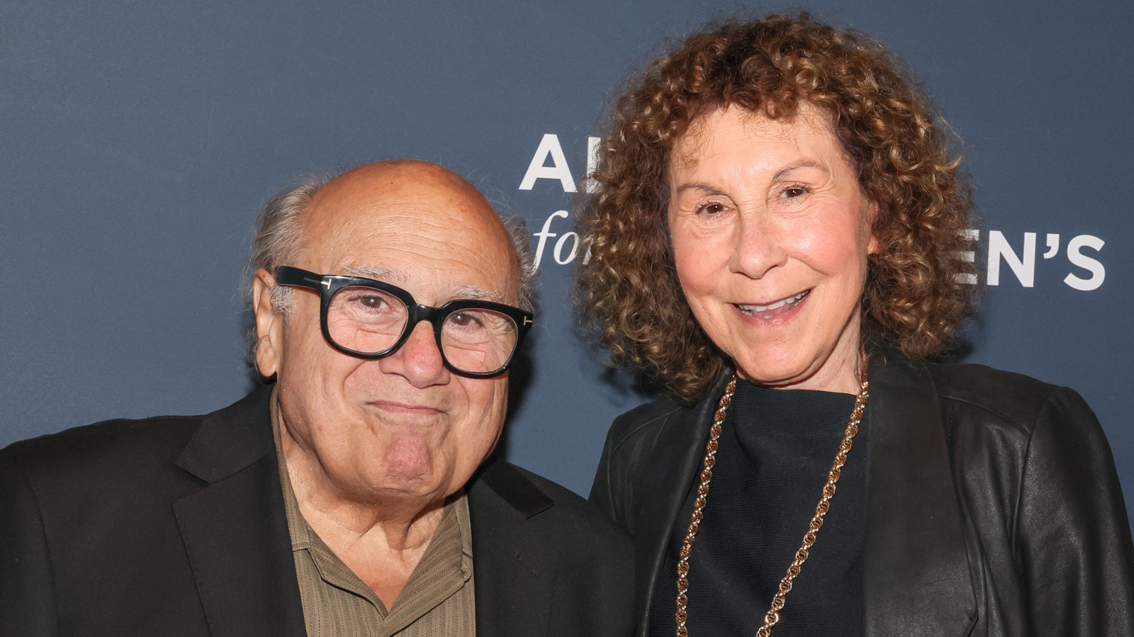 La relation non conventionnelle de Rhea Perlman et Danny DeVito fonctionne pour eux et c'est tout ce qui compte