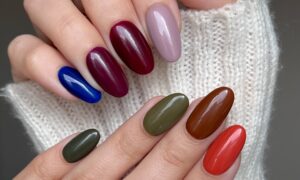 5 couleurs terreuses qui vous aideront à réaliser la manucure parfaite de l’automne 2026