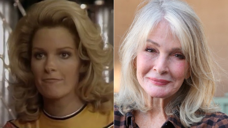 Deidre Hall dans le rôle d'Electra Woman en 1976 (à gauche) et Deidre Hall en 2025 (à droite)