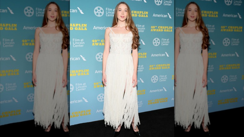 Ella Beatty assiste à la 49e cérémonie des Chaplin Award honorant Jeff Bridges au Lincoln Center le 29 avril 2024.