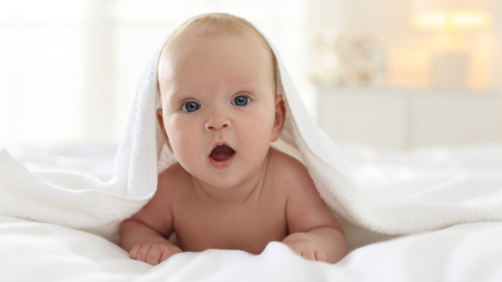 Les prénoms de bébé inspirés des années 80 les plus populaires de 2026 (jusqu'à présent)