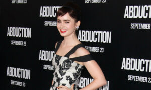10 fois où Lily Collins a canalisé Audrey Hepburn avant de jouer la star légendaire