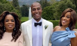Gayle King a absolument réussi le style de la mère du marié pour le mariage de son fils