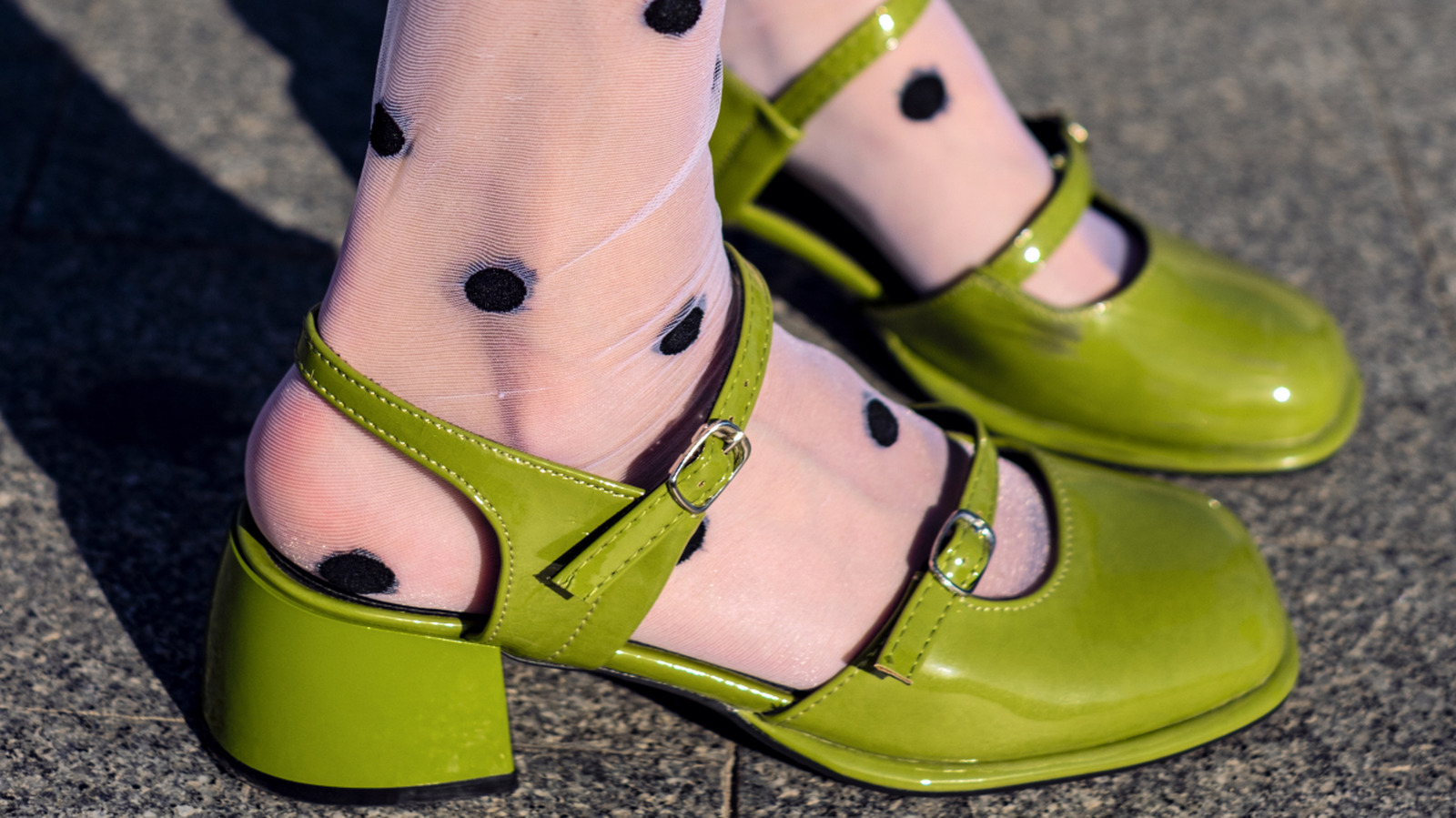 Tendances de chaussures emblématiques des années 90 qui font leur retour en 2026