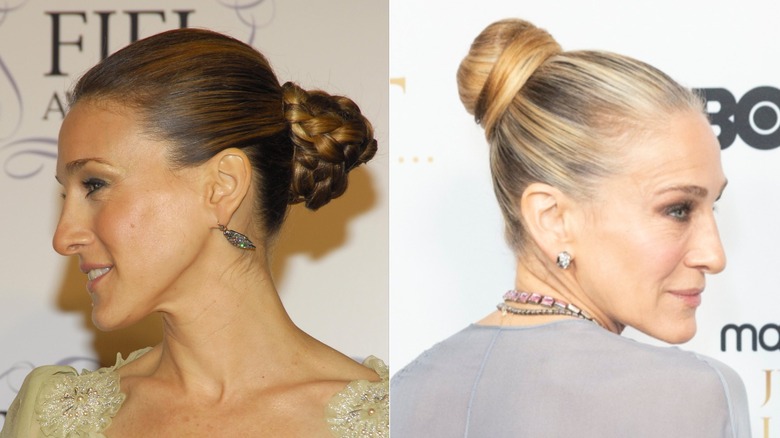 Sarah Jessica Parker portant ses cheveux bruns en chignon en 2006 et ses cheveux grisonnants en chignon en 2026