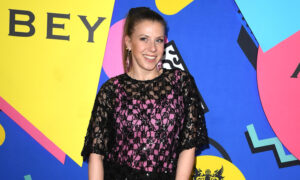 L&rsquo;arrangement unique de Jodie Sweetin avec son mari est en fait un génie pour les couples
