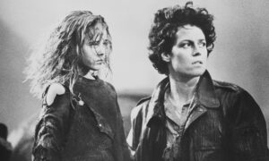 Vous vous souvenez de Carrie Henn, enfant star des années 80 ? Voici à quoi elle ressemble aujourd&rsquo;hui
