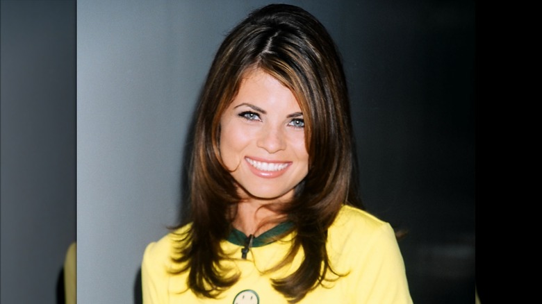 Yasmine Bleeth au Rock 'N' Jock Basketball de MTV à Los Angeles en septembre 1995