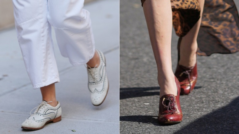 Une personne portant des chaussures Oxford blanches avec un pantalon blanc à gauche et une femme portant des talons Oxford rouges à droite.