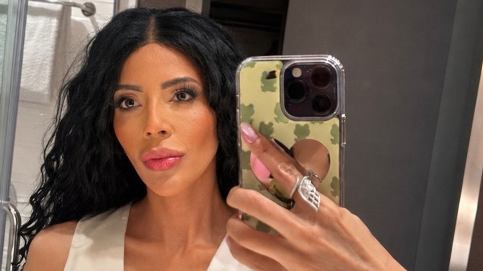 L'alopécie de la star de TLC Jasmine Pineda a conduit à un choix de beauté audacieux et « libérateur »