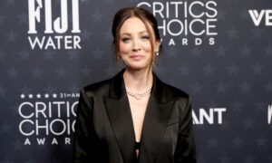Un regard sur la transformation autonomisante de Kaley Cuoco après le divorce