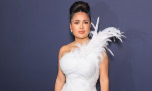 Les meilleurs moments de style de Salma Hayek dans la cinquantaine