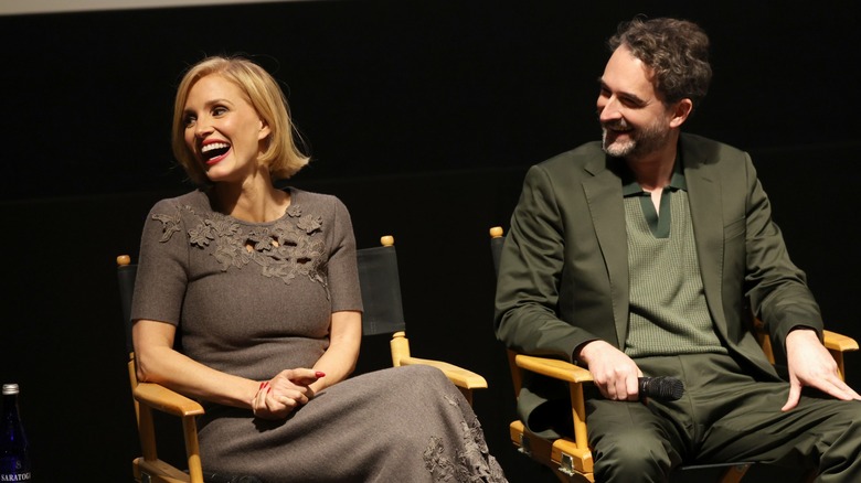 Jessica Chastain et Jay Duplass sur scène lors du 