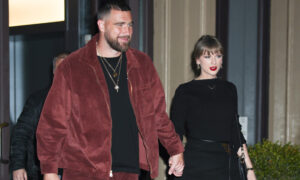 Les meilleures et les pires tenues de soirée de Taylor Swift avec Travis Kelce