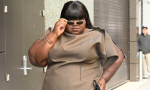 La pose virale de Gabourey Sidibé révèle son statut de fashionista – ses moments les mieux habillés en 2026