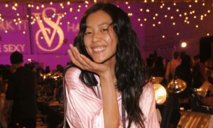 Liu Wen, le premier mannequin asiatique de Victoria&rsquo;s Secret, est tellement magnifique aujourd&rsquo;hui