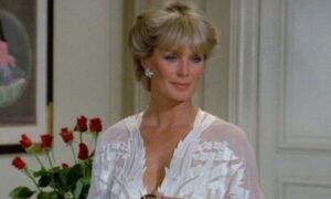 Vous vous souvenez de Krystle Carrington de Dynasty ? Voici à quoi ressemble l&rsquo;actrice Linda Evans maintenant