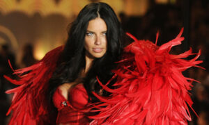 La magnifique évolution de l&rsquo;ange Adriana Lima de Victoria&rsquo;s Secret, en photos