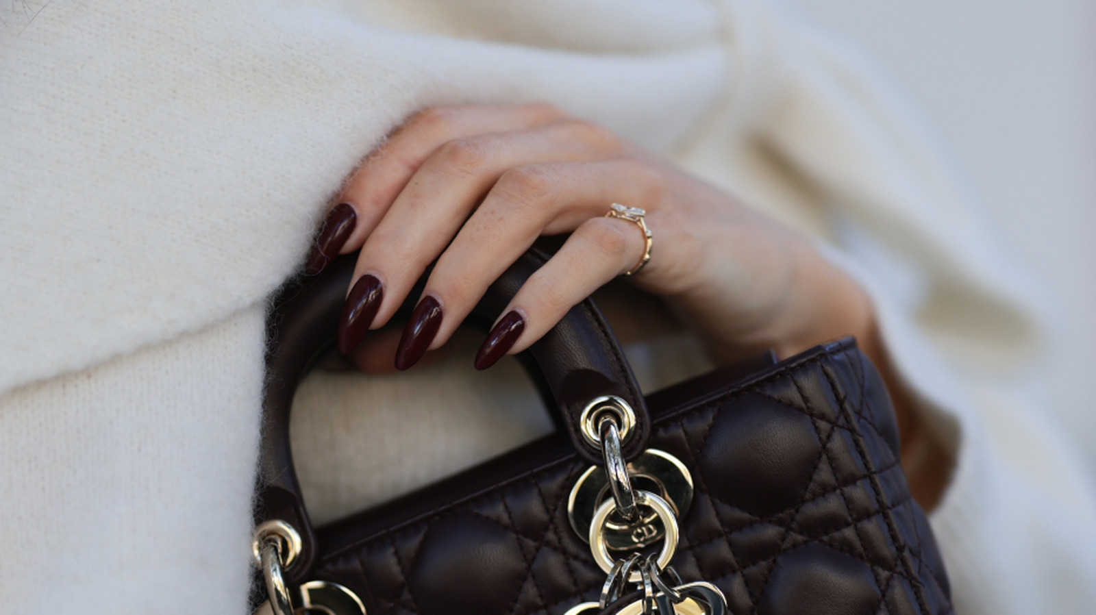 Ces manucures tendance 2026 sont superbes sur les ongles longs et courts