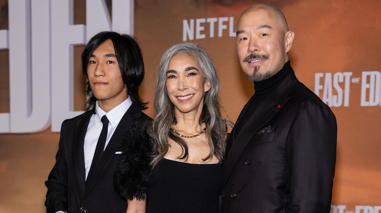 Sekiya Billman, Hoon Lee et leur fils en 2026.